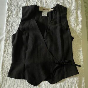 Black Linen Fitted Vest